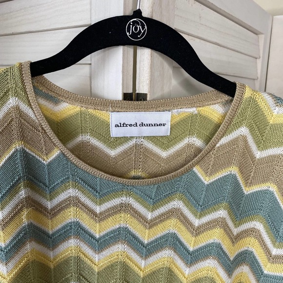 Alfred Dunner colorful chevron short sleeve top - Picture 7 of 7
